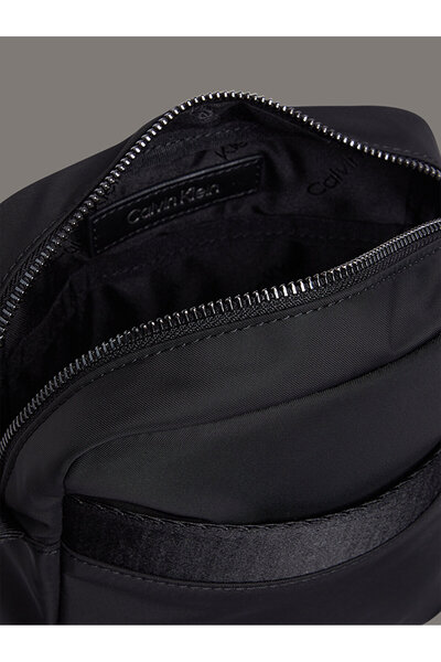Calvin Klein Men's Ck Reporter Bag