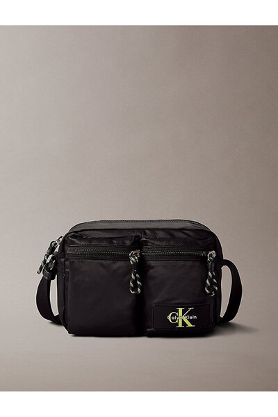 Calvin Klein Men's Tech Utility Camera Bag