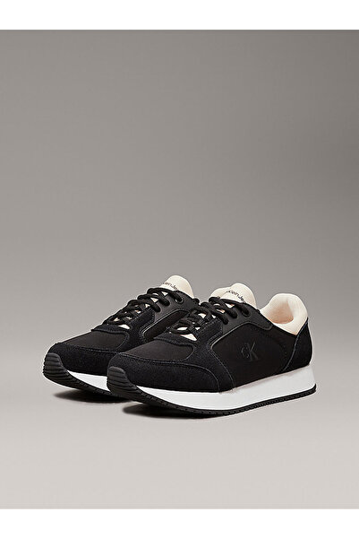 Calvin Klein Women's Runner Laceup Low Sneaker