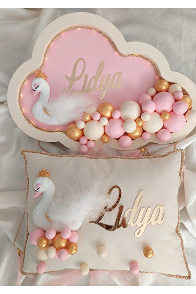 Çemrek Süs Parti Kuğulu bulut kapı süsü bebek kapı süsü ve takı yastığı