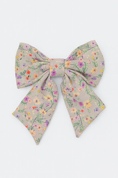 MakeWell مشبك بتصميم فيونكة مع شكل زهرة