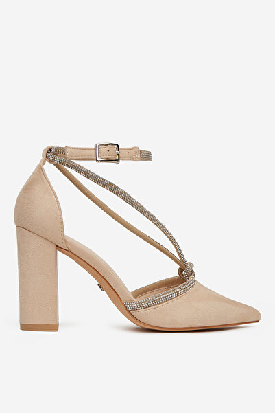 DeeZee Γυναικείες γόβες με χαμηλό τακούνι σε μπεζ χρώμα, 41 εκ.