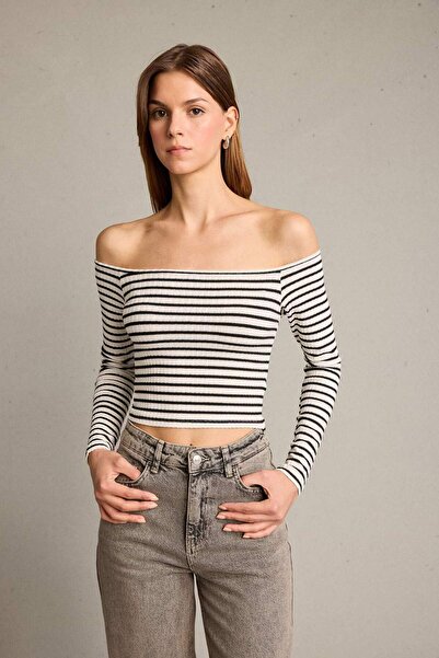 DeFacto Omuz Açık Çizgili Uzun Kollu Bluz G5053AX25WN