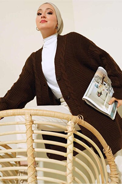 TRENDTESETTÜR ЖЕНСКА КАФЯВА ПЛЕТЕНА КАРДИГАН С МОТИВИ T 9996