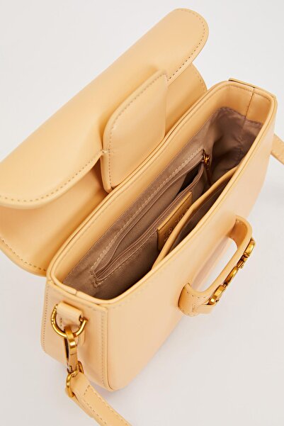 Levidor Yellow Lock Chain Shoulder Bag