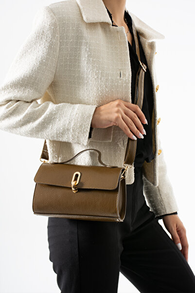 Adox Çanta ASTRİD ЗАМОКОВА ЖІНОЧА СУМКА ЗЕЛЕНОГО КОЛЬОРУ ДЛЯ РУК І ПЛЕЧ