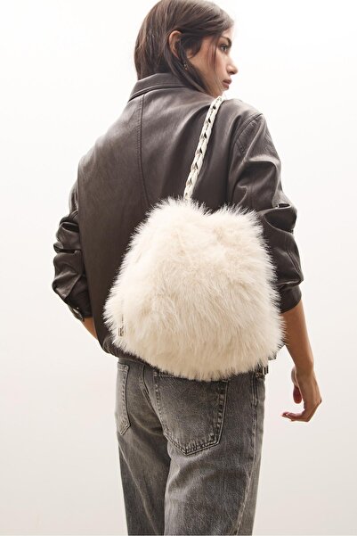 Stradivarius Suni Kürk Zincirli Kese Çanta