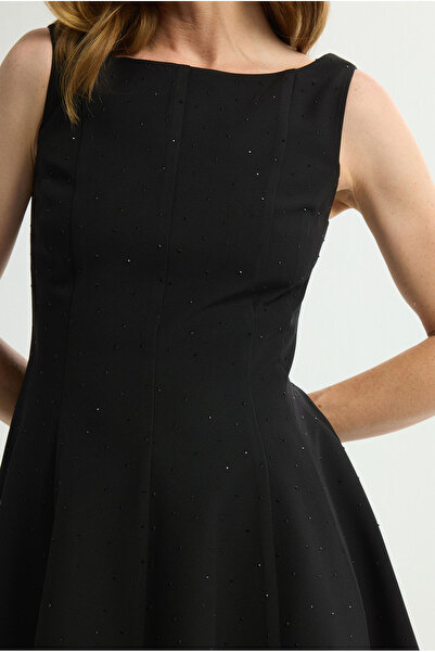 Love My Body Taş Detaylı Gabardin Elbise