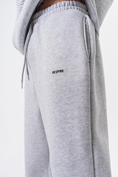 Respire Men's Basic Baggy Sweatpants with Text Detail Snow Melange