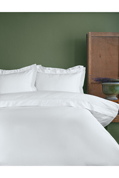 İssimo Home Charlenne - The Subtle Harmony of Immaculate Clarity