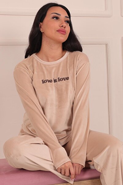 Niket Life Love is Love Sloganlı Uzun Kollu Kadife Pijama Takımı