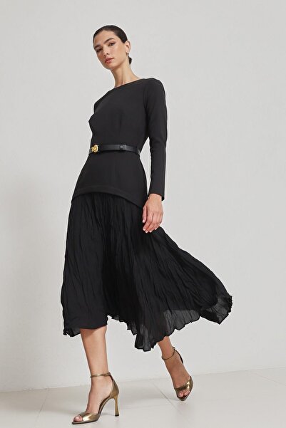 Setre Μαύρο μακρυμάνικο φόρεμα μίντι μήκους με ασύμμετρη λεπτομέρεια στη μέση και στο φόρεμα