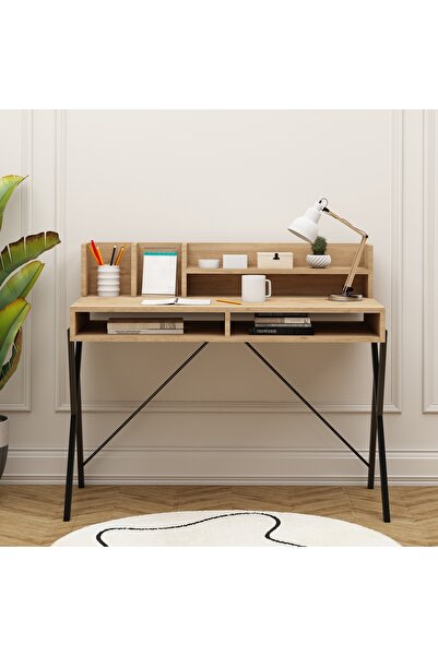 Mashaak Noor Mona-Yankee Desk