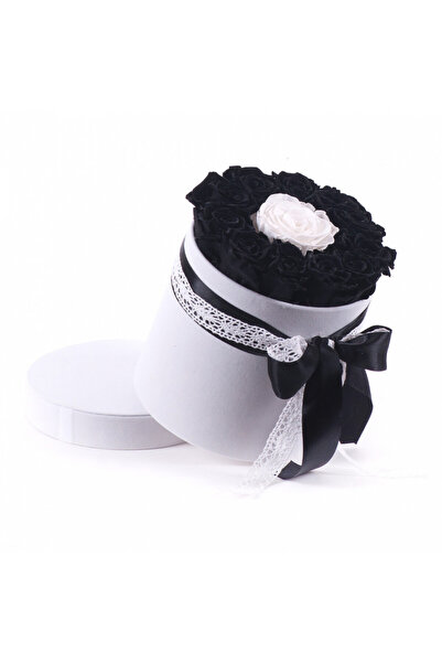 velve Ανθοσυνθεση Special One, στρογγυλό κουτί με φιόγκο και σαπουνένια τριαν...