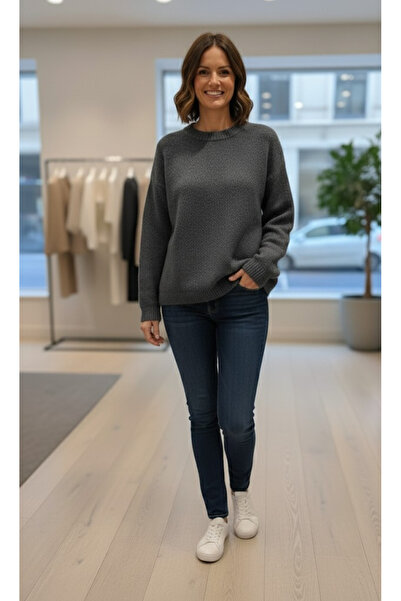 My Blog Anthrazitfarbener Pullover mit Rundhalsausschnitt – 04621