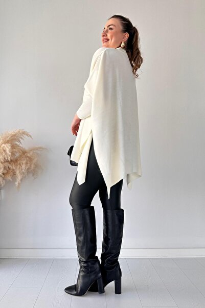 MaziButik Knitwear Poncho Ecru