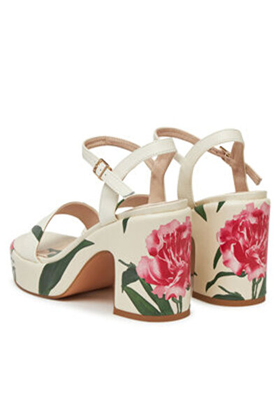 GOE Γυναικεία Σανδάλια μπεζ GOE-RR2N4251 ΜΠΕΖ