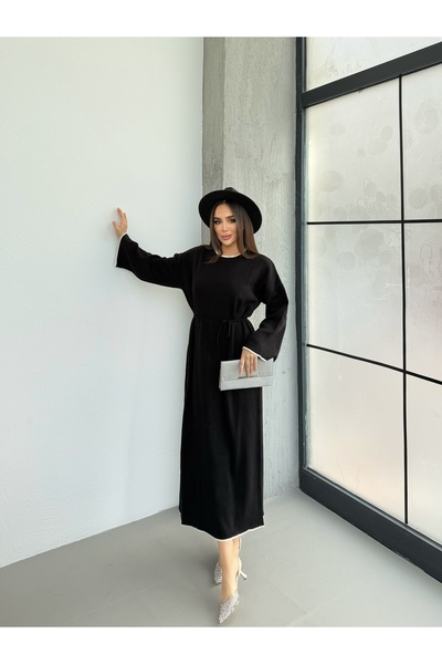 UMSA MODA İNCE ÇİZGİ DOKULU TRİKO KUMAŞ KOL VE YAKADA BİYE DETAYLI ELBİSE