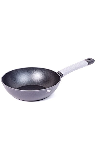 Generic مقلاية عميقة غير قابلة للالتصاق مقاس 26