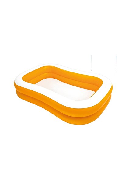 Generic حمام سباحة عائلي في مركز ماندارين للسباحة