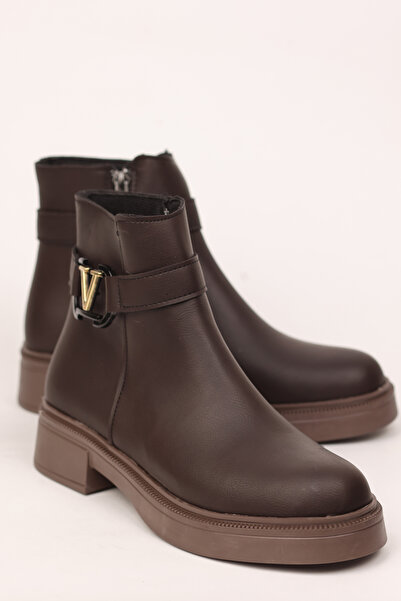 Madam Tarz Μπότες με λεπτομέρεια με αγκράφα Nora V