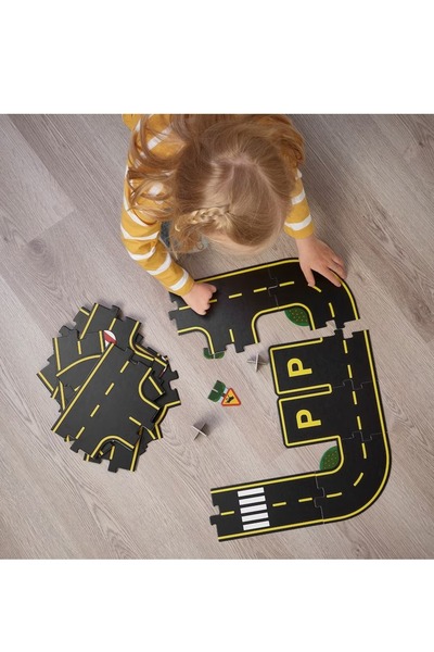 Generic طقم مسار سيارة مكون من 23 قطعة