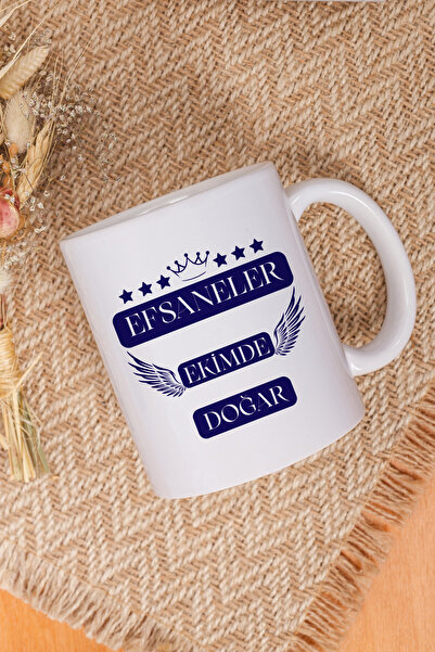 giftkonsept Crown and Star Patterned Legends Are Born in October Printed Mug for Wife, Friend, Birthday Gift