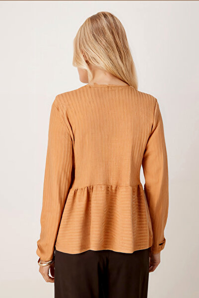 armonika Women's Camel V-Neck Soft Textured Tie-Front Knit Cardigan with Elasticated Sleeves Arm-26K001010