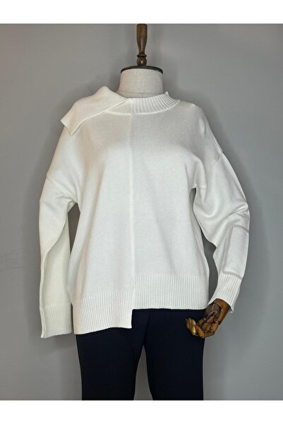 VALİN COLLAR DETAIL BLUZ
