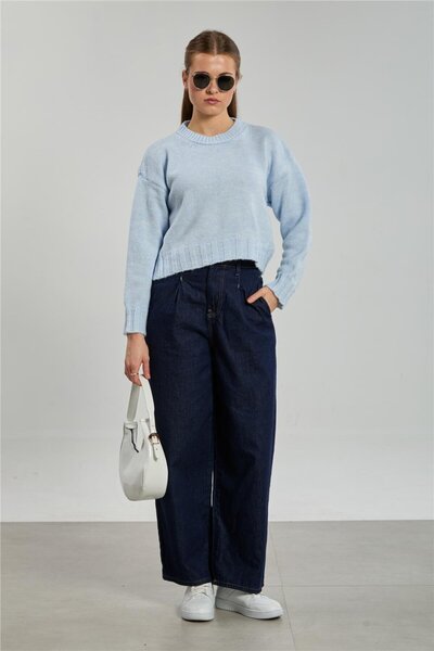 BARRELS AND OIL Women's Long Sleeve Knit Sweater - Baby Blue