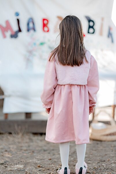 miabambim Kürklü Nubuk Kumaş Fiyonk Nakışlı Elbise Pembe
