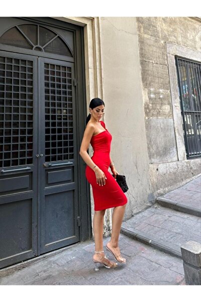 Modafeminen Tek Omuz Kol Pie Detaylı Abiye Elbise 582869 KIRMIZI