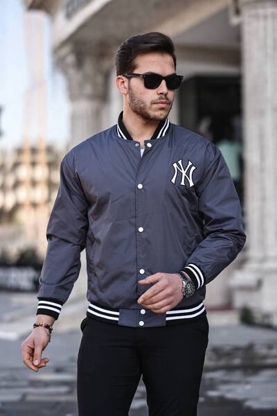 comstar Ανδρικό αντιανεμικό και αδιάβροχο με στάμπα και κουμπωτά κολλάρια