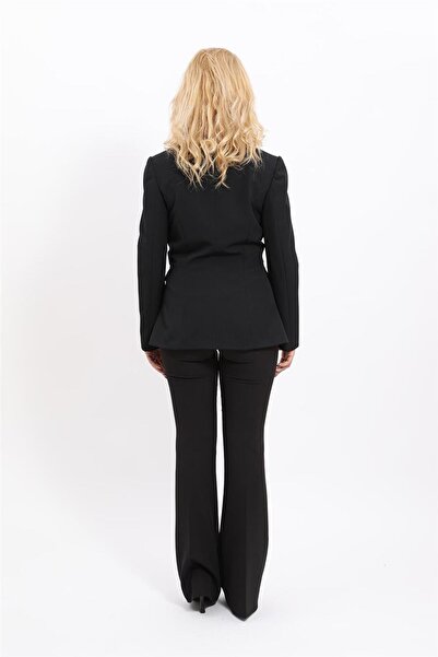 ÖNDER ÖZSOY Kendinden Dik Yakalı Ceket & İspanyol Paça Pantolon-Siyah