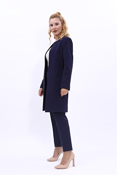 ÖNDER ÖZSOY Sıfır Yaka Düz Uzun Ceket & Dar Paça Pantolon-Lacivert