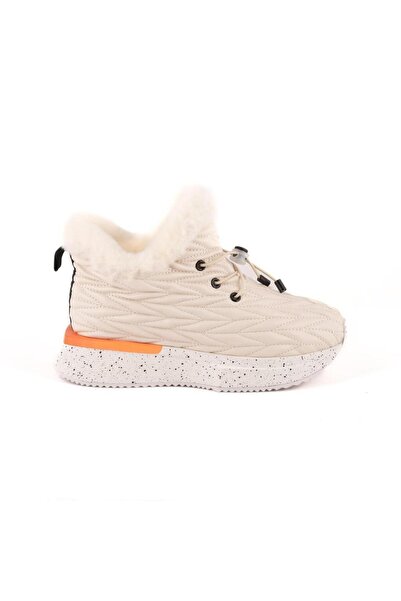 Guja 24K326 KALIN TABAN KAPİTONELİ KÜRKLÜ KADIN KAR BOTU