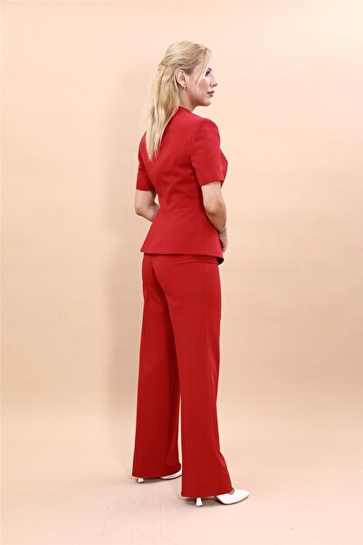 ÖNDER ÖZSOY Tokalı Kısa Kollu Ceket & Bol Paça Pantolon Takım-Kırmızı