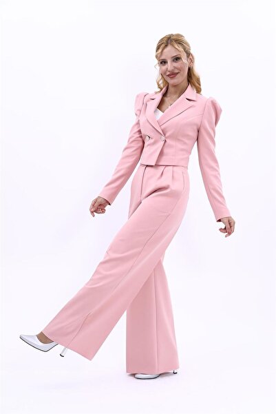 ÖNDER ÖZSOY Drape Ceket & Yüksek Bel Pileli Bol Paça Pantolon Takım-Pudra