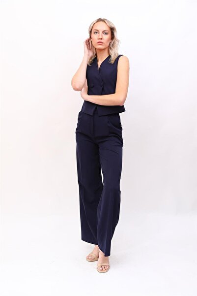 ÖNDER ÖZSOY Kruvaze Çapraz Yelek & Yüksek Bel Bol Paça Pantolon-Lacivert