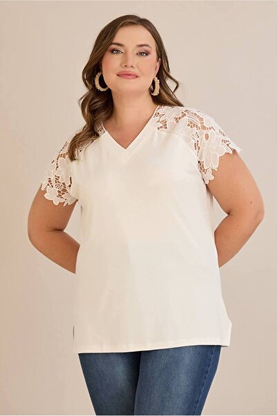 FOR ESRA BIG TREND Γυναικεία μπλούζα με λουλούδια από γκουπέρ με λαιμόκοψη σε σχήμα V με κοντό μανίκι από βισκόζη