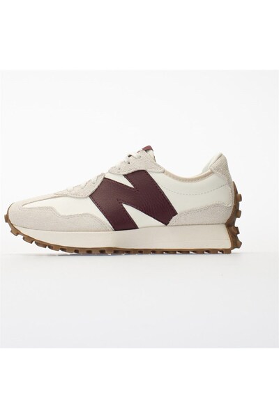 New Balance 327 Sneakers