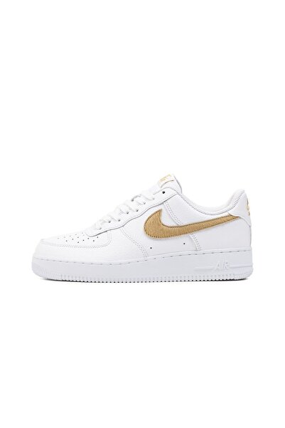 Nike Air Force 1 LV8