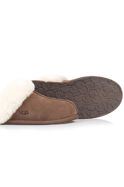 UGG 1106872ESP