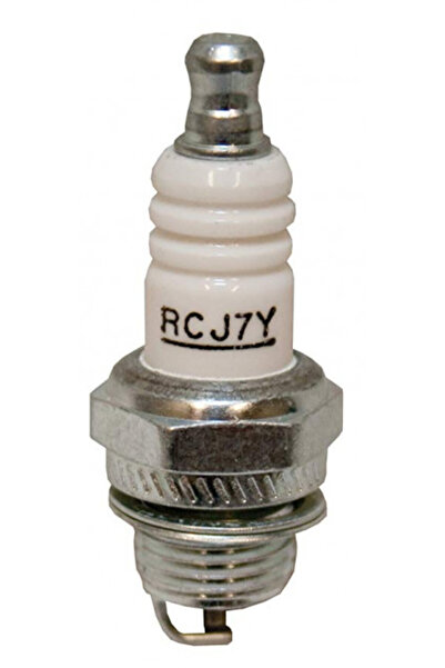 Champion Spark plug for chainsaw compatible with Stihl TS 410 (RCJ7Y)