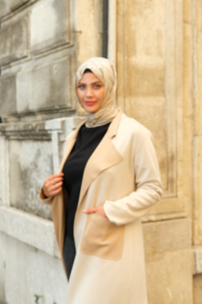 Tuğralı Tesettür Women's Long Ecru Hijab-Suitable Suede Jacket – Loose and Simple Seasonal Outerwear