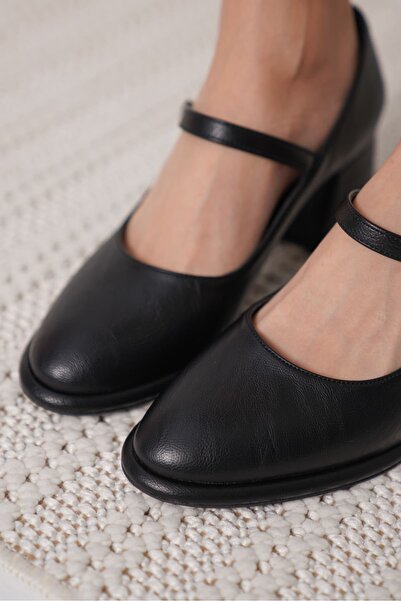 Loyano Bella Slay Black Skin Women's Heeled Shoes