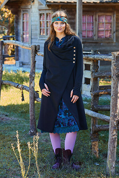 Los banditos Hooded Cardigan with Snap Button Detail