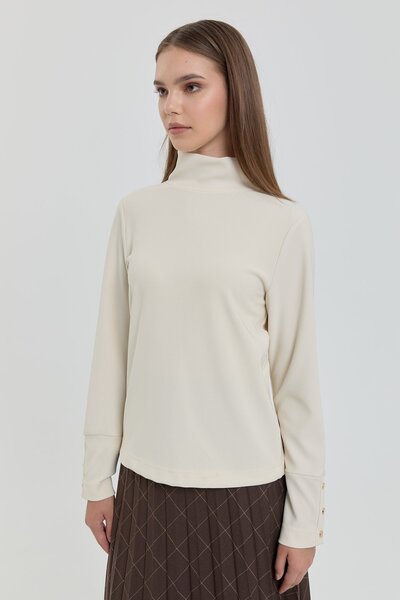 Nihan Dik Yaka Örme Basic Bluz Ekru