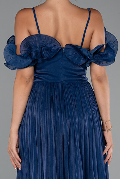 Abiyefon Lacivert Fırfırlı Kayık Yaka Midi Şifon Davet Elbisesi ABK2425