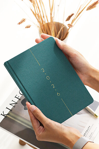 Matt Notebook 2026 A5 Ленена седмична бележника 15x21 см - 12 месеца тъмнозелена